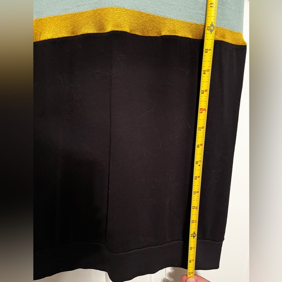 Custo Barcelona Deep V-Neck - Picture 7 of 7